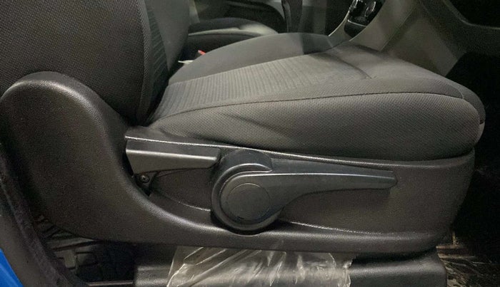 2019 Tata Tiago XZA PLUS PETROL, Petrol, Automatic, 69,159 km, Driver Side Adjustment Panel