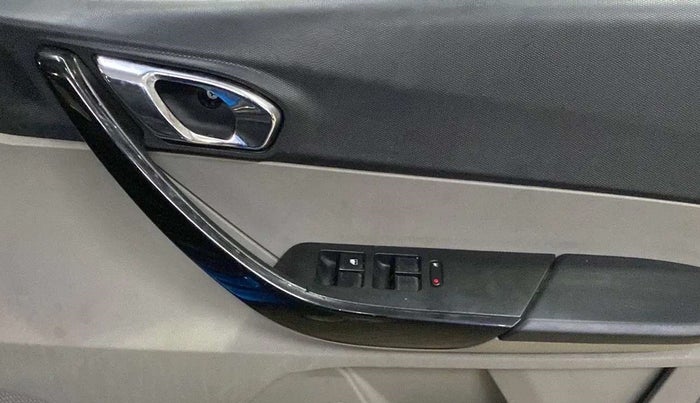 2019 Tata Tiago XZA PLUS PETROL, Petrol, Automatic, 69,159 km, Driver Side Door Panels Control