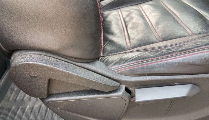 2014 Ford Ecosport TITANIUM 1.5L DIESEL, Diesel, Manual, 99,245 km, Driver Side Adjustment Panel