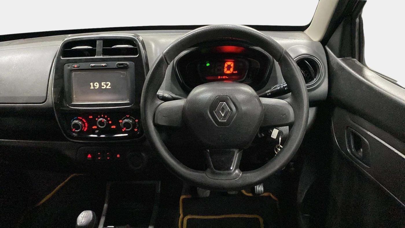 2017 Renault Kwid RXT 0.8, Petrol, Manual, 31,289 km, Steering Wheel Close Up