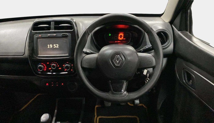 2017 Renault Kwid RXT 0.8, Petrol, Manual, 31,289 km, Steering Wheel Close Up