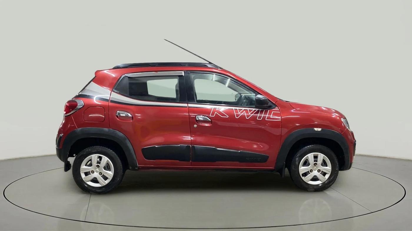 2017 Renault Kwid RXT 0.8, Petrol, Manual, 31,289 km, Right Side View