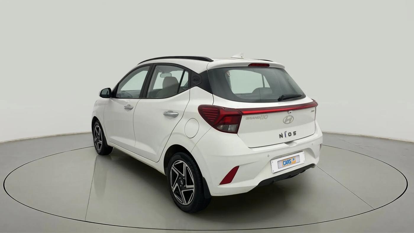 2023 Hyundai GRAND I10 NIOS ASTA AMT 1.2 KAPPA VTVT, Petrol, Automatic, 13,612 km, Left Back Diagonal