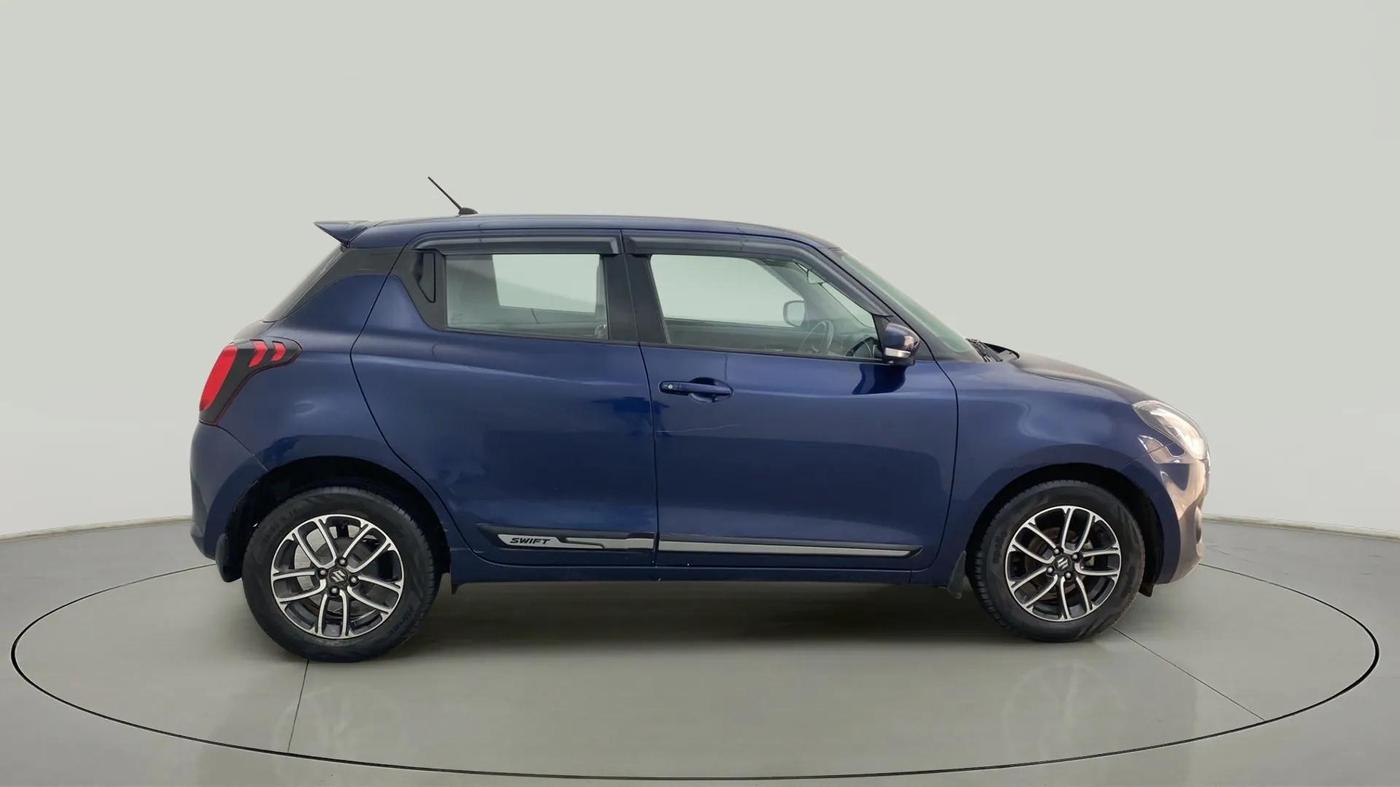 2018 Maruti Swift ZXI PLUS, Petrol, Manual, 42,426 km, Right Side