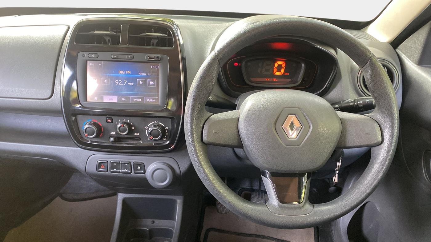 2016 Renault Kwid RXT 0.8, Petrol, Manual, 44,221 km, Steering Wheel Close Up