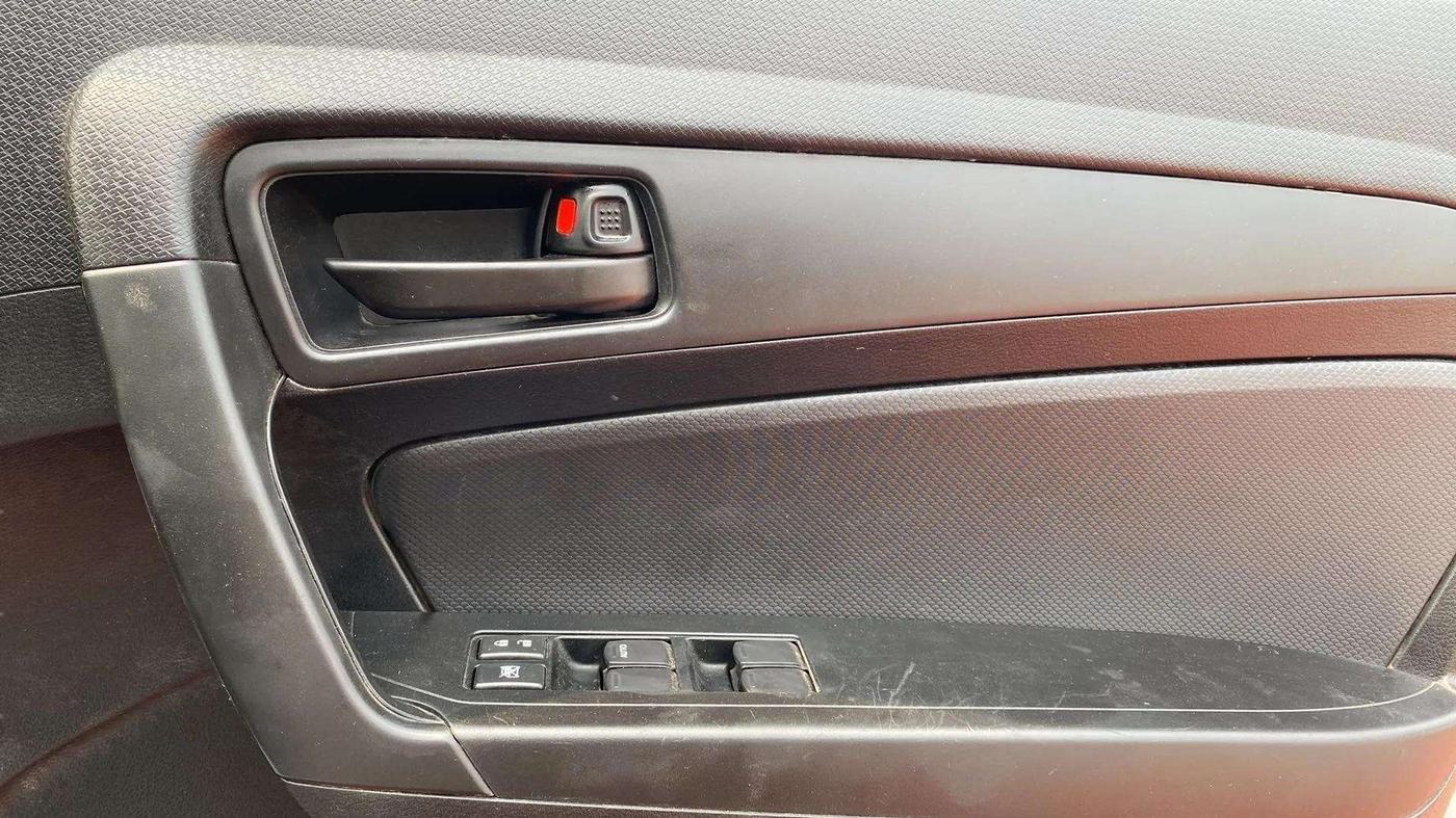2022 Maruti Vitara Brezza LXI, Petrol, Manual, 10,011 km, Driver Side Door Panels Control