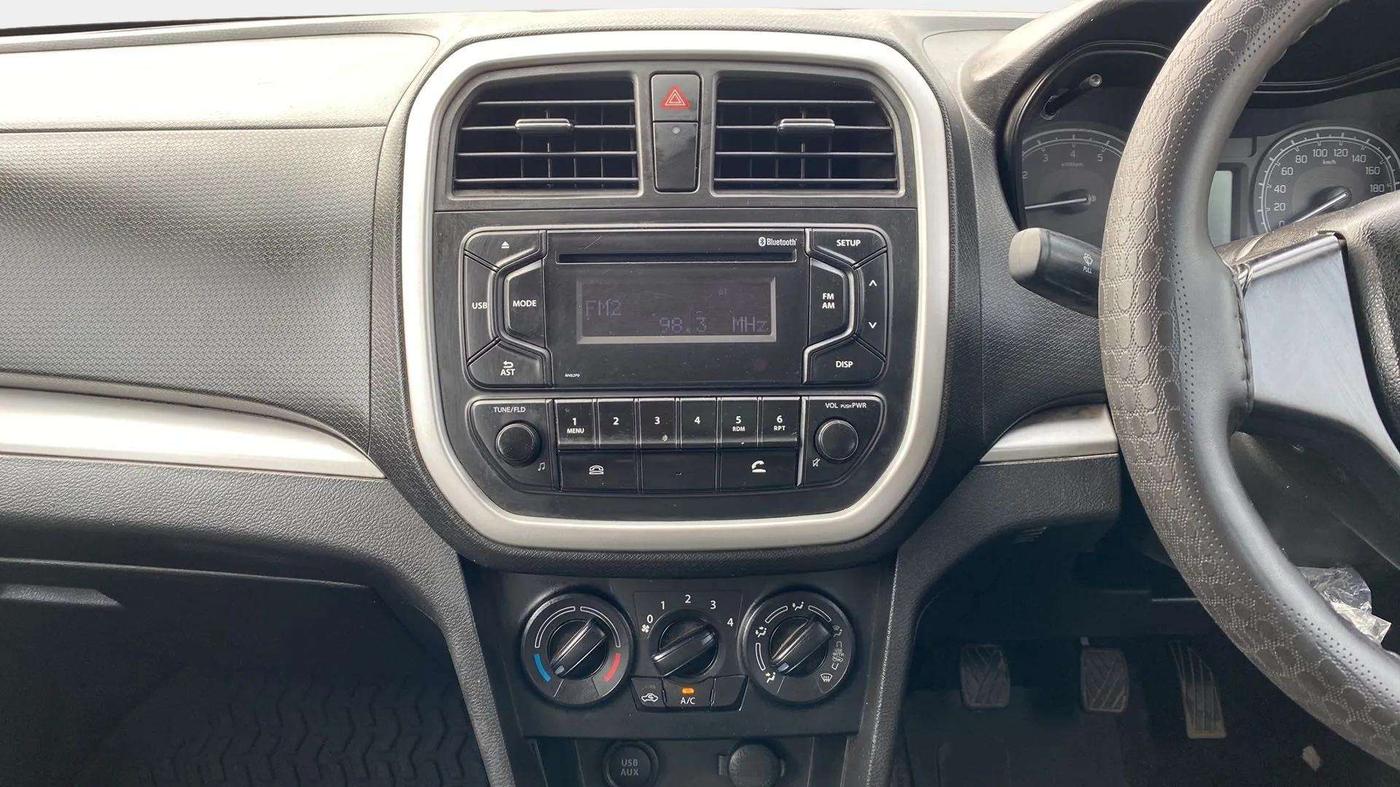 2022 Maruti Vitara Brezza LXI, Petrol, Manual, 10,011 km, Air Conditioner