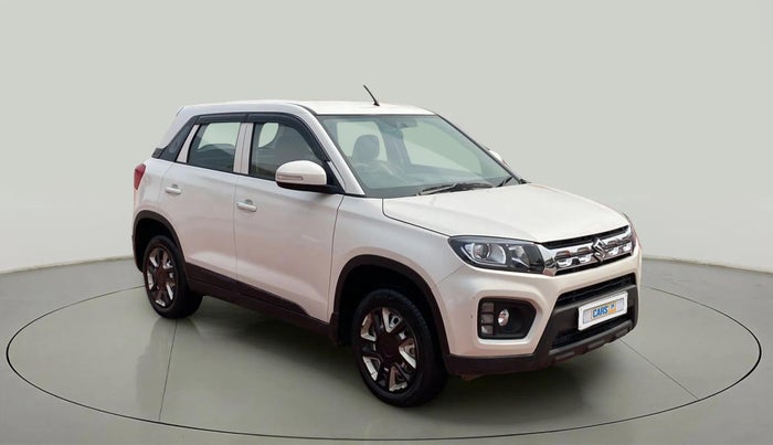 2022 Maruti Vitara Brezza LXI, Petrol, Manual, 10,011 km, Right Front Diagonal