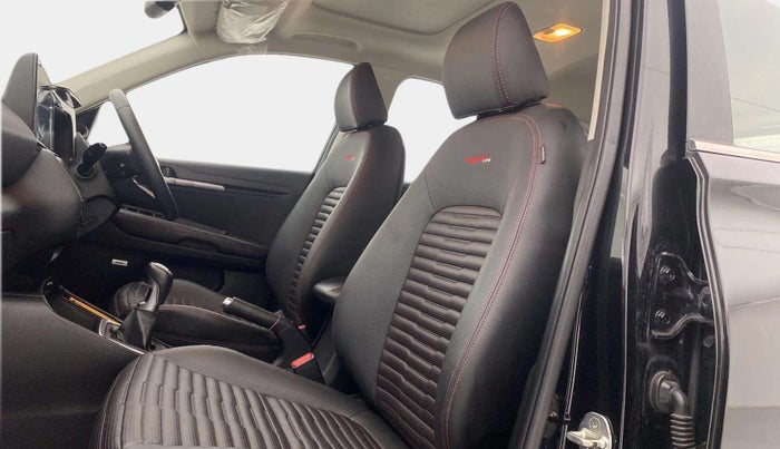2020 KIA SONET GTX PLUS 1.0 IMT, Petrol, Manual, 32,944 km, Right Side Front Door Cabin