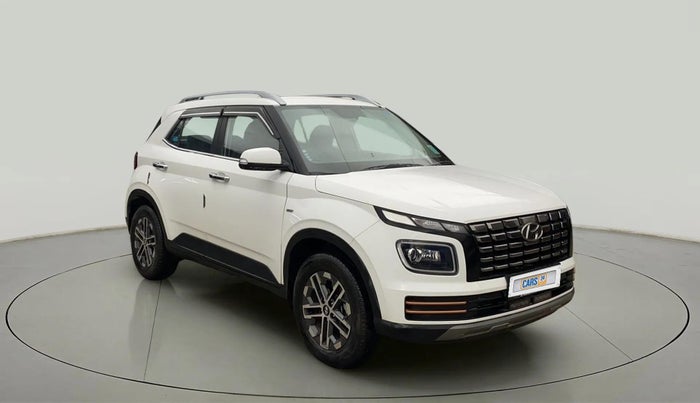 2023 Hyundai VENUE SX (O) 1.0 TURBO DCT, Petrol, Automatic, 16,897 km, Right Front Diagonal