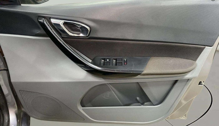 2019 Tata TIGOR XZA PLUS PETROL, Petrol, Automatic, 61,491 km, Driver Side Door Panels Control