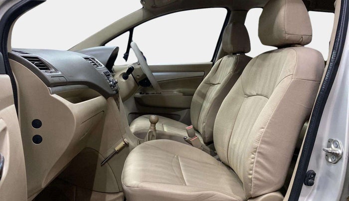 2016 Maruti Ertiga VDI SHVS, Diesel, Manual, 61,867 km, Right Side Front Door Cabin