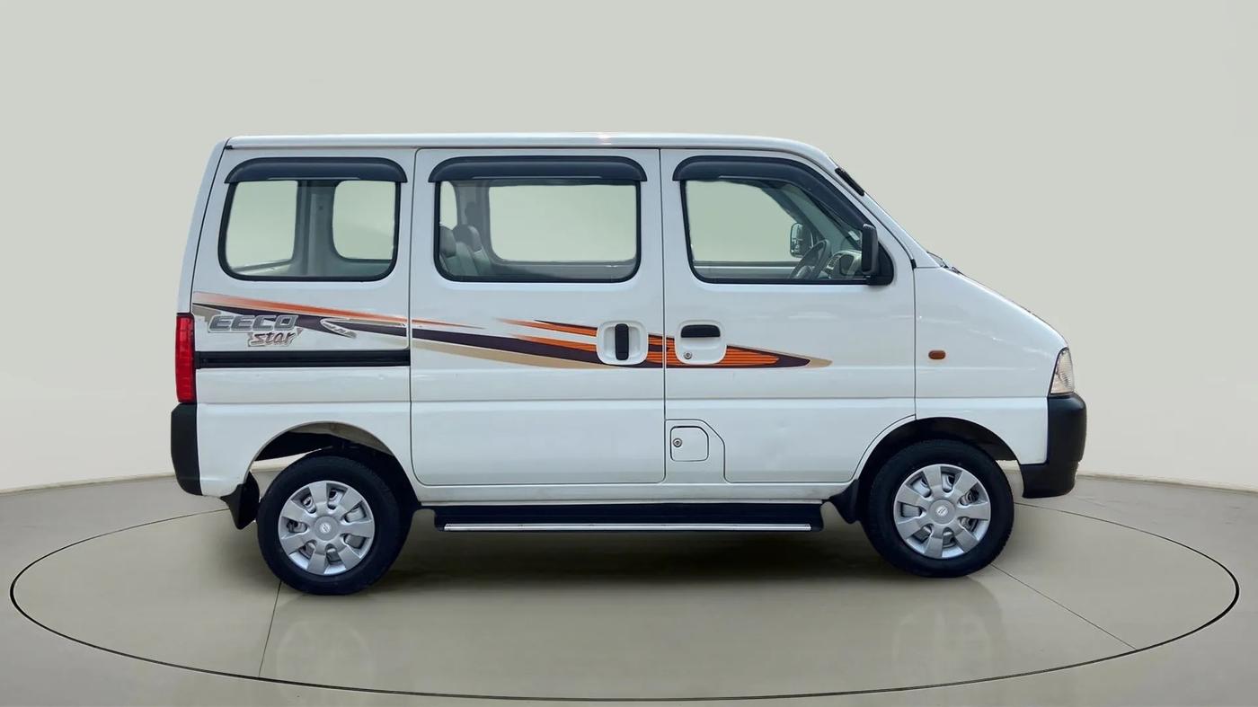 2022 Maruti Eeco 5 STR AC (O), Petrol, Manual, 11,982 km, Right Side View