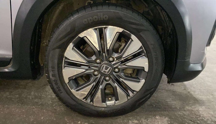 2021 Honda WR-V 1.5L I-DTEC SV MT, Diesel, Manual, 44,332 km, Right front tyre - Minor scratches