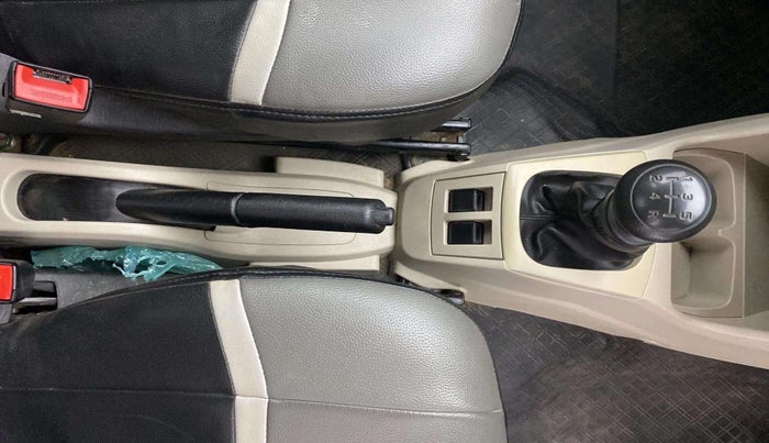 2021 Maruti Alto LXI, Petrol, Manual, 32,210 km, Gear Lever