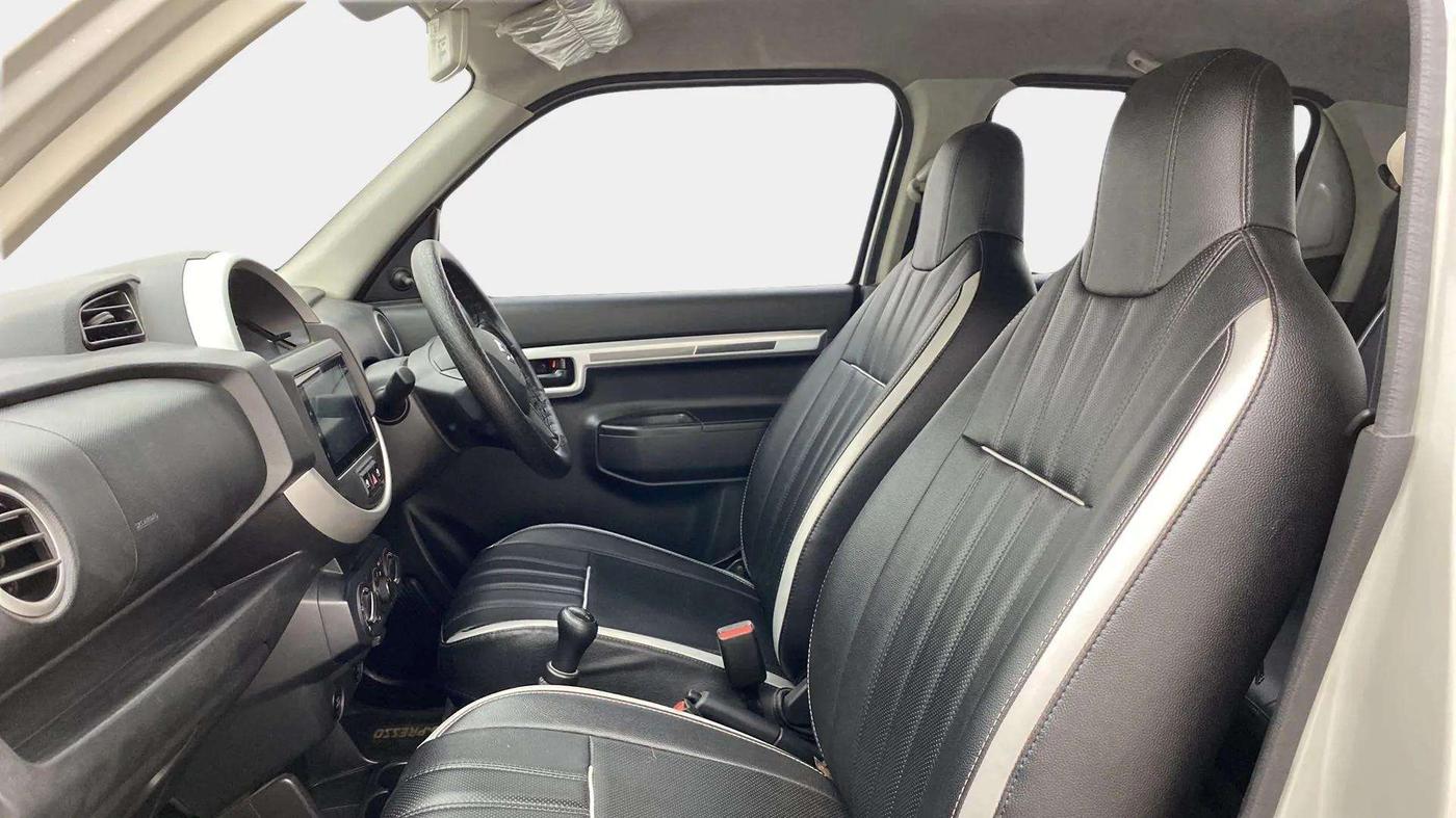 2020 Maruti S PRESSO VXI+, Petrol, Manual, 17,015 km, Right Side Front Door Cabin
