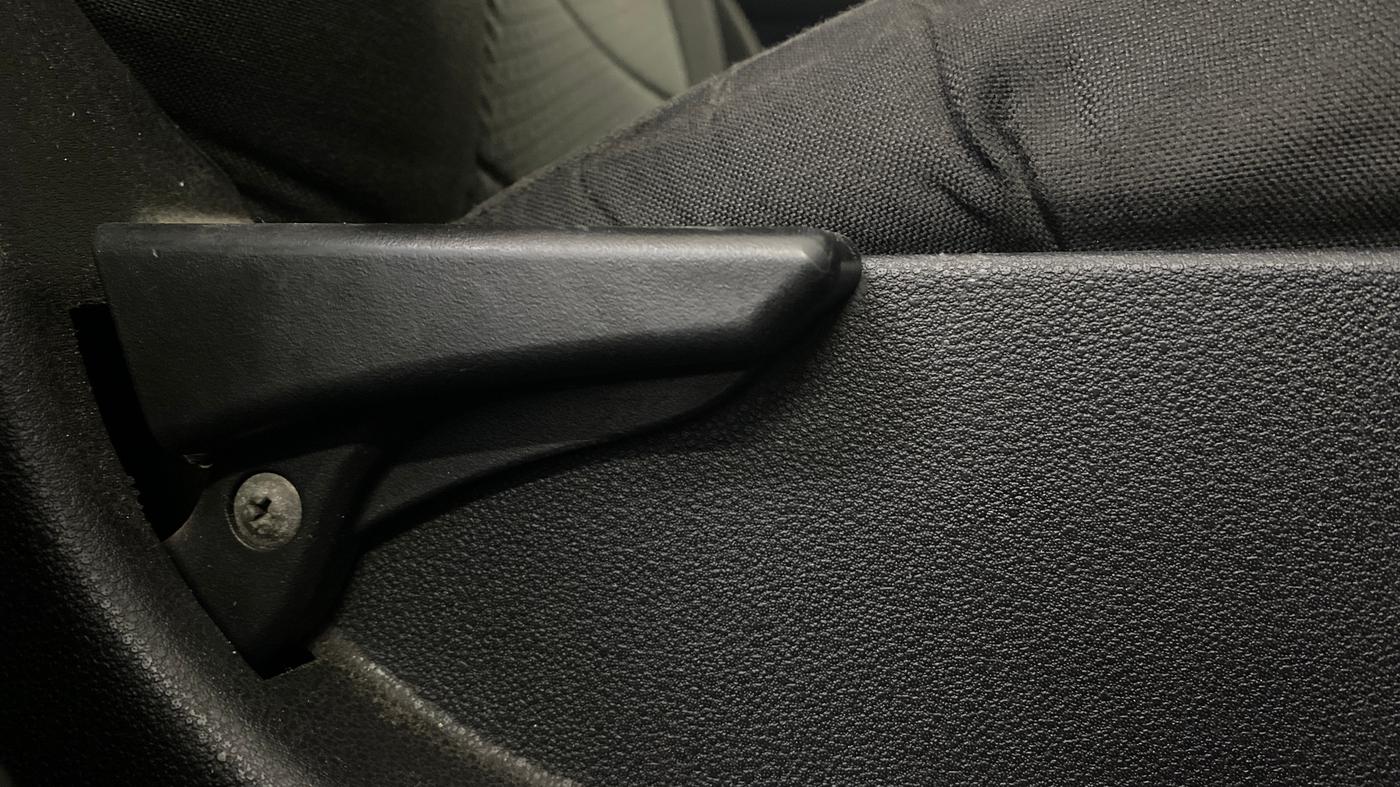 2018 Tata NEXON XE PETROL, Petrol, Manual, 84,911 km, Driver Side Adjustment Panel