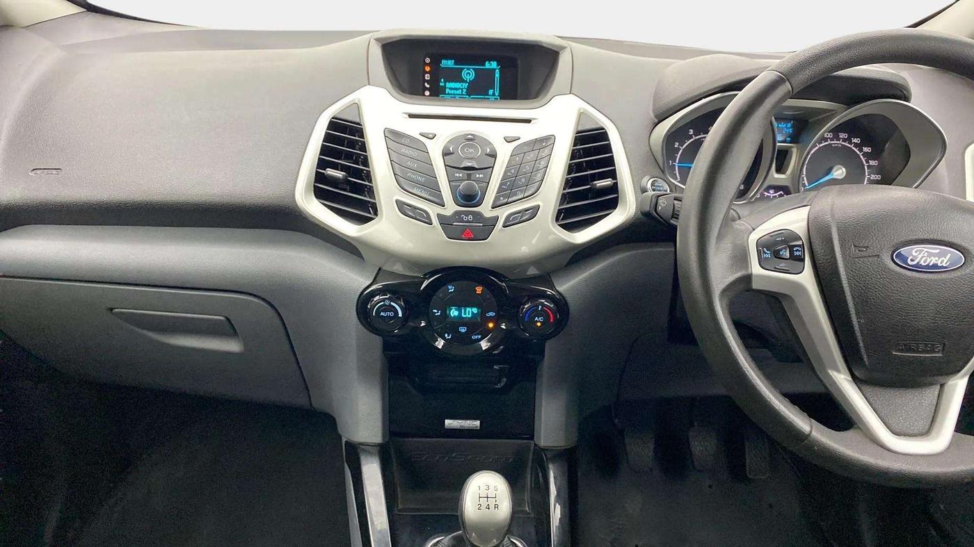 2015 Ford Ecosport TITANIUM+ 1.0L ECOBOOST, Petrol, Manual, 1,08,945 km, Air Conditioner