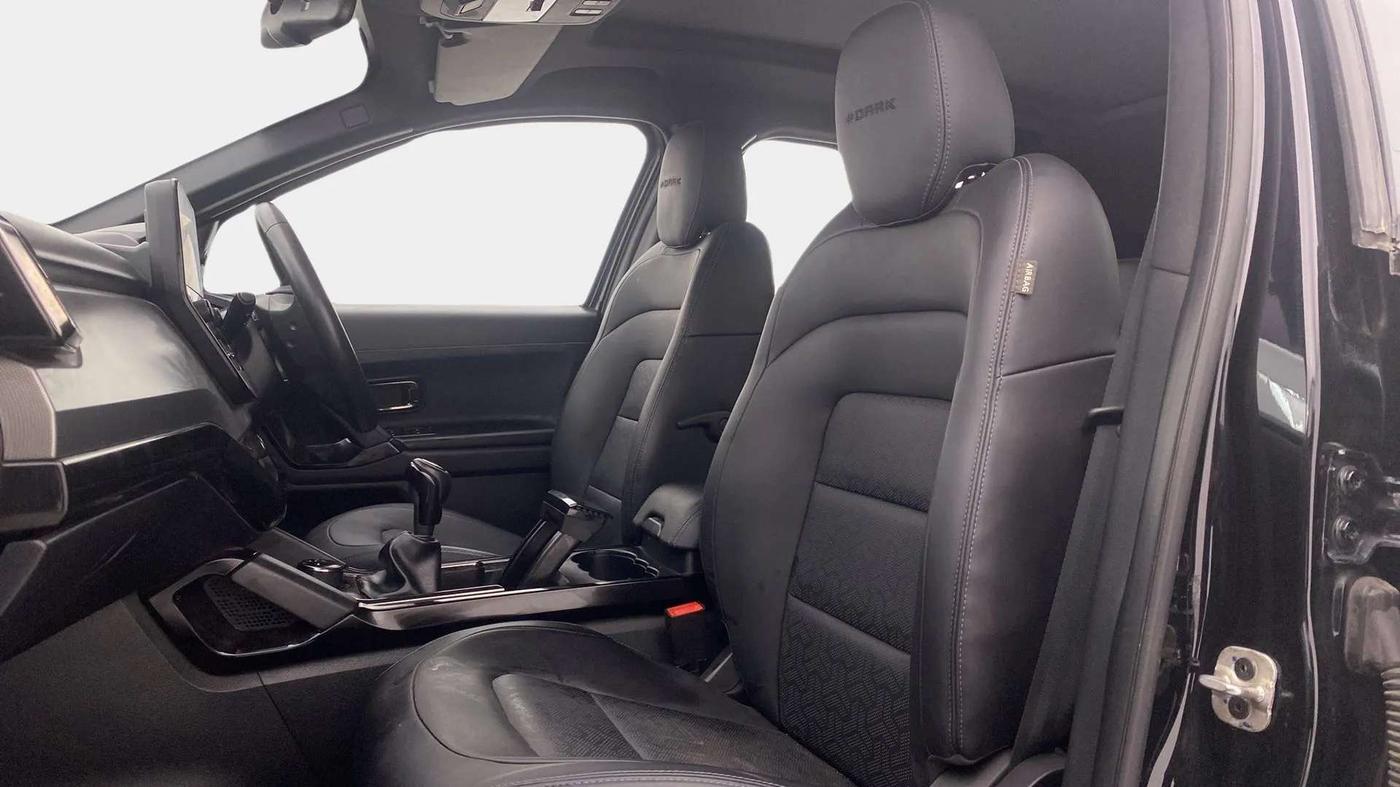 2022 Tata Harrier XZ PLUS 2.0L DARK EDITION, Diesel, Manual, 18,669 km, Right Side Front Door Cabin