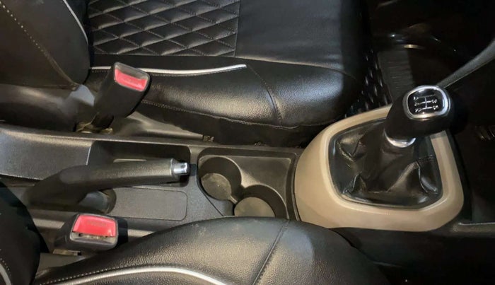 2014 Hyundai Grand i10 SPORTZ 1.2 KAPPA VTVT, Petrol, Manual, 90,576 km, Gear Lever