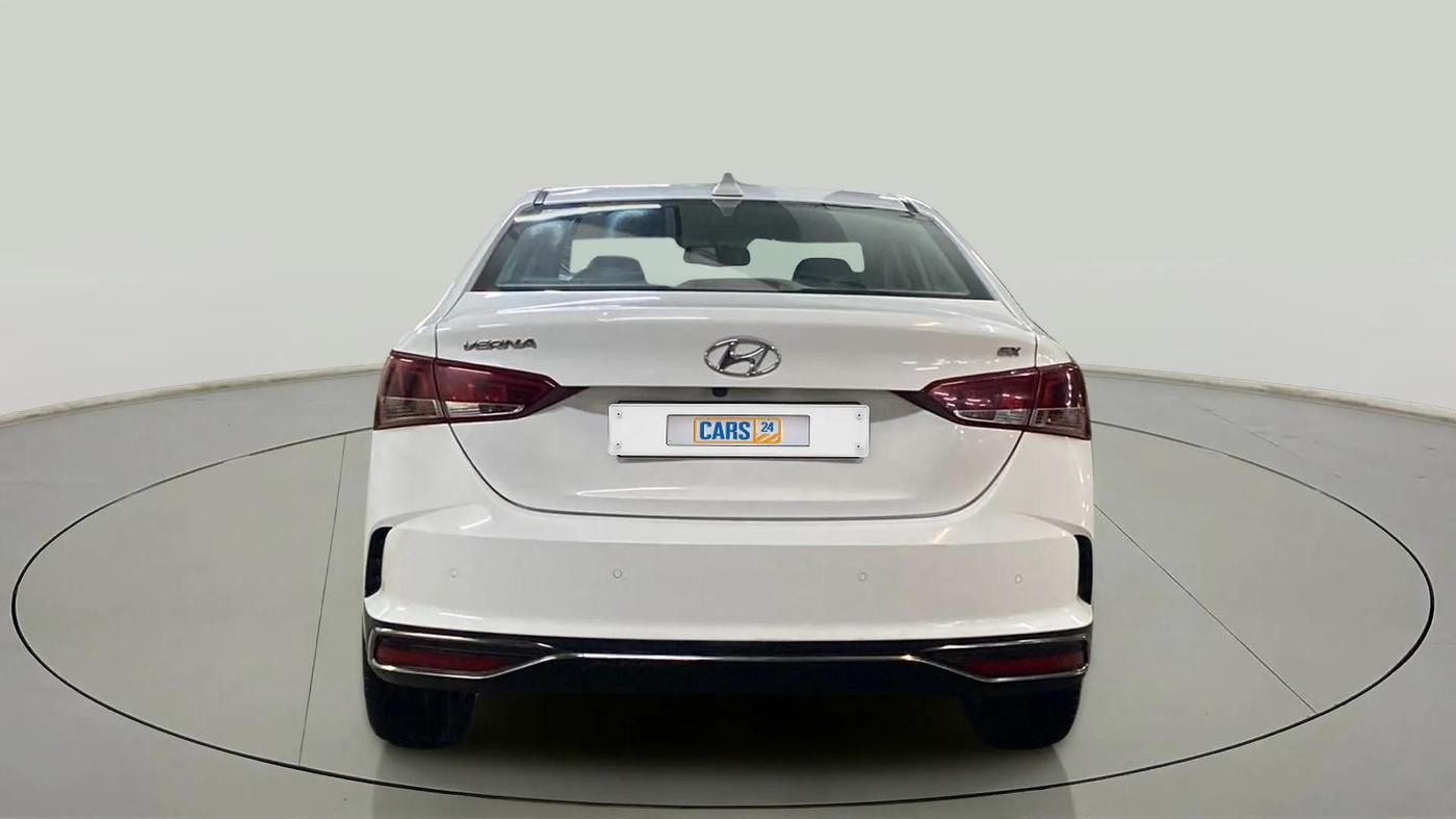 2021 Hyundai Verna SX 1.5 VTVT, Petrol, Manual, 56,306 km, Back/Rear