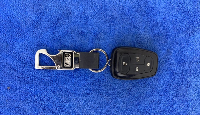 2022 Tata ALTROZ XZA PLUS DARK EDTION, Petrol, Automatic, 34,744 km, Key Close Up