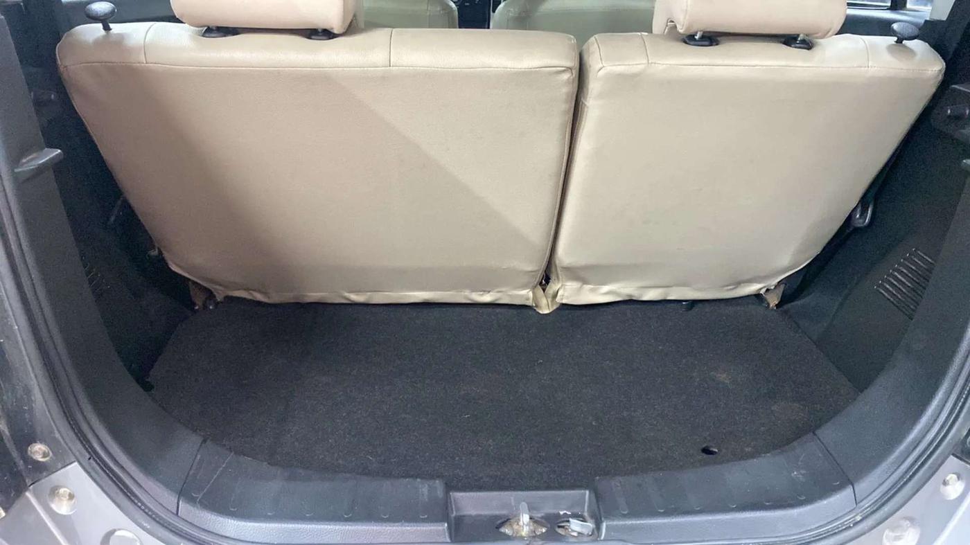 2017 Maruti Wagon R 1.0 VXI+ AMT, Petrol, Automatic, 45,340 km, Boot Inside