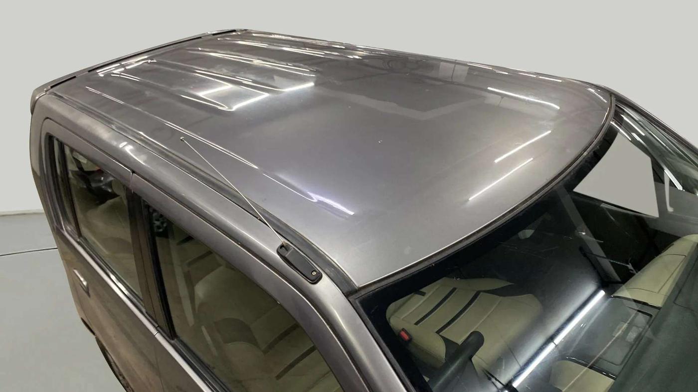 2017 Maruti Wagon R 1.0 VXI+ AMT, Petrol, Automatic, 45,340 km, Roof