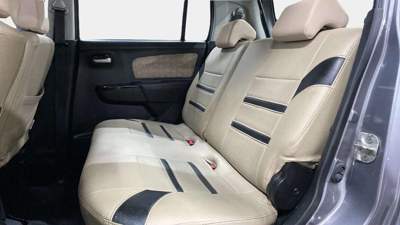 2017 Maruti Wagon R 1.0 VXI+ AMT, Petrol, Automatic, 45,340 km, Right Side Rear Door Cabin