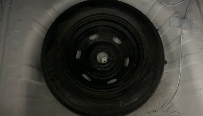 2017 Renault Kwid RXL, Petrol, Manual, 75,738 km, Spare Tyre