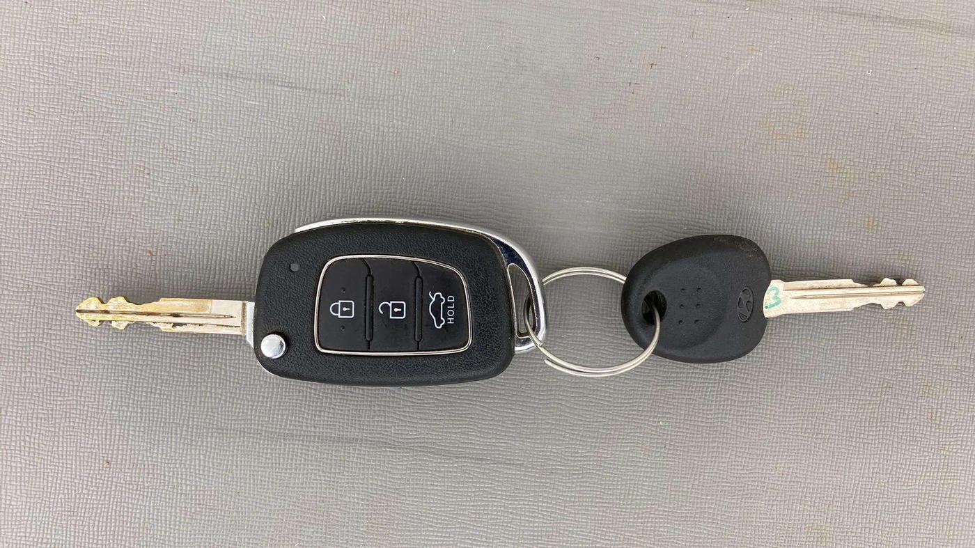 2020 Hyundai GRAND I10 NIOS SPORTZ 1.2 KAPPA VTVT, Petrol, Manual, 27,221 km, Key Close Up