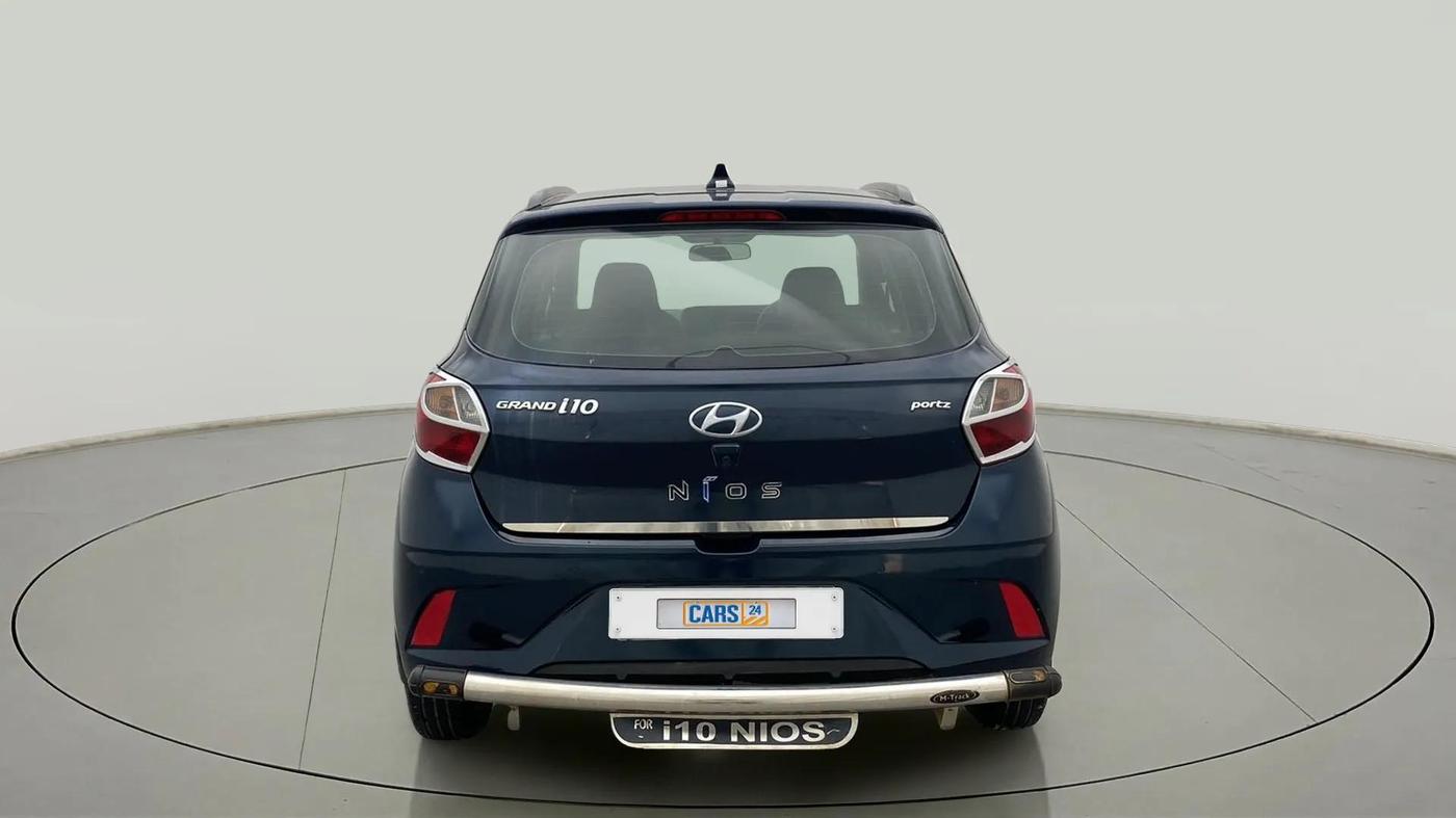 2020 Hyundai GRAND I10 NIOS SPORTZ 1.2 KAPPA VTVT, Petrol, Manual, 27,221 km, Back/Rear