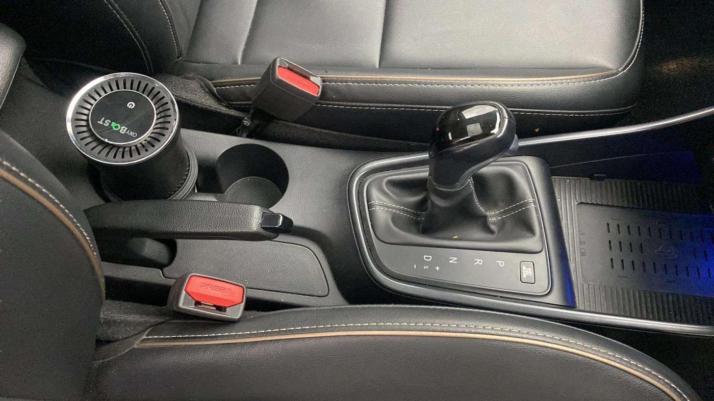 2020 Hyundai NEW I20 ASTA (O) 1.0 TURBO GDI DCT, Petrol, Automatic, 22,879 km, Gear Lever