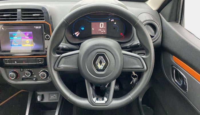2020 Renault Kwid CLIMBER 1.0 AMT (O), Petrol, Automatic, 29,593 km, Steering Wheel Close Up