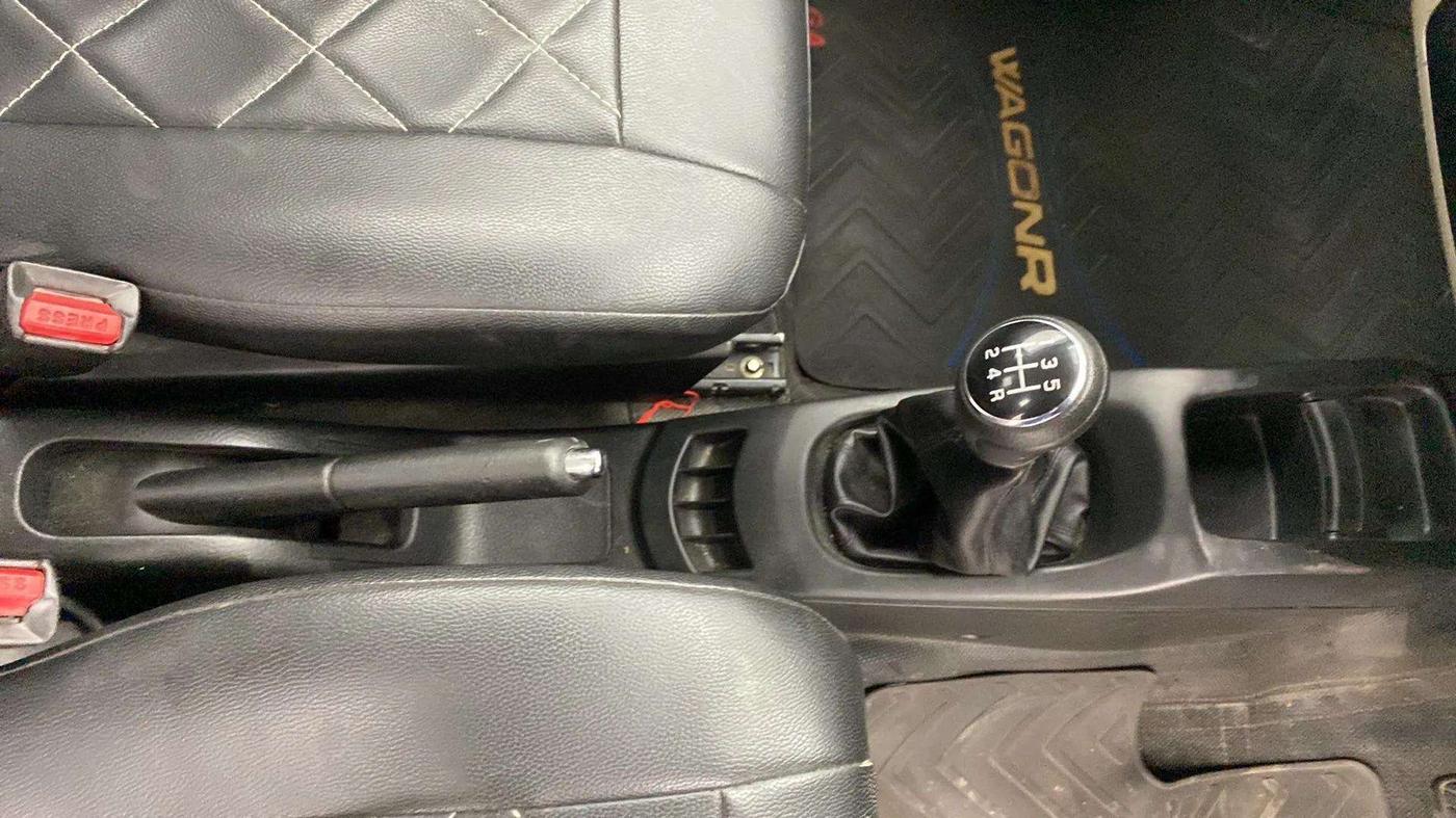 2016 Maruti Wagon R 1.0 VXI, Petrol, Manual, 55,161 km, Gear Lever