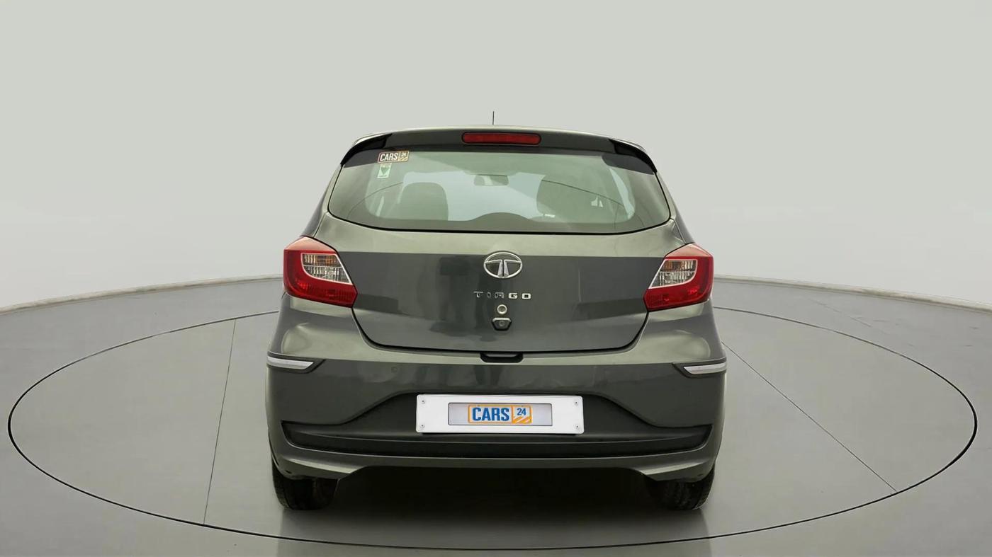 2022 Tata Tiago XT PETROL, Petrol, Manual, 30,302 km, Back/Rear