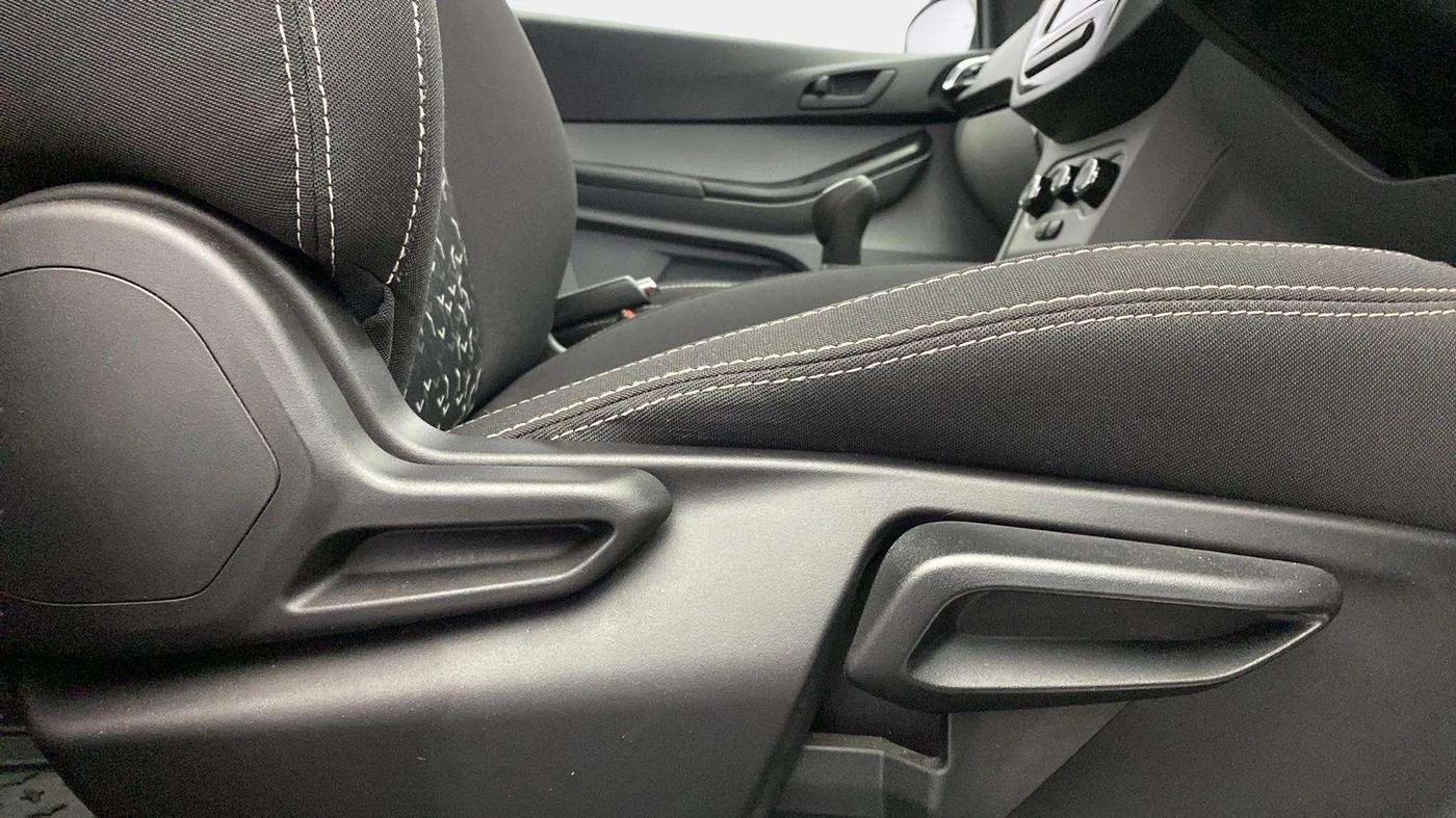2022 Tata Tiago XT PETROL, Petrol, Manual, 30,302 km, Driver Side Adjustment Panel