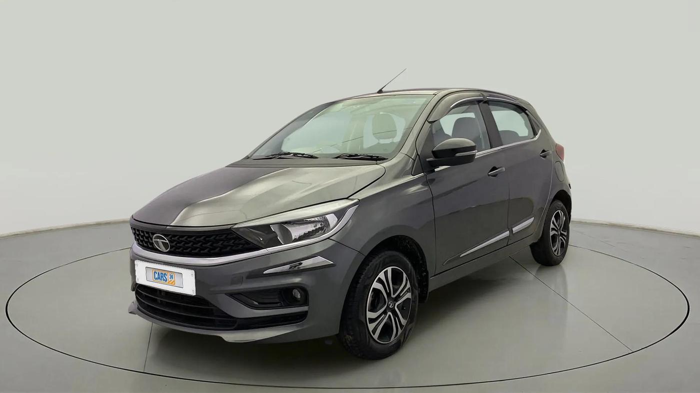 2022 Tata Tiago XT PETROL, Petrol, Manual, 30,302 km, Left Front Diagonal