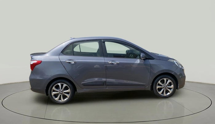 2018 Hyundai Xcent SX 1.2 (O), Petrol, Manual, 38,704 km, Right Side View