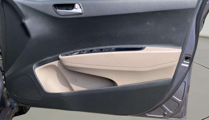 2018 Hyundai Xcent SX 1.2 (O), Petrol, Manual, 38,704 km, Driver Side Door Panels Control