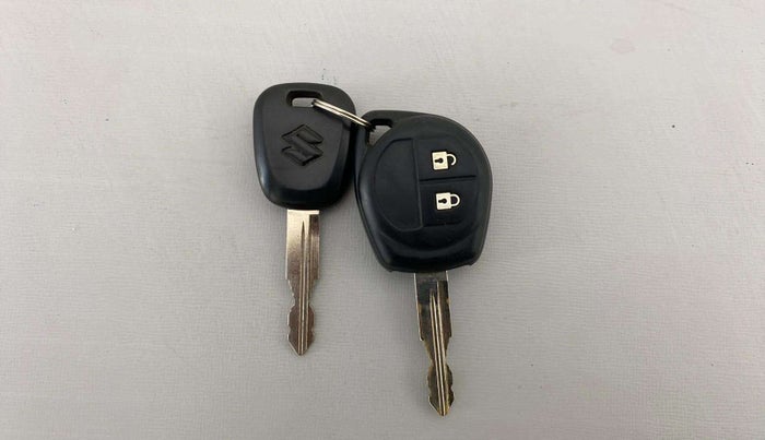 2019 Maruti Alto VXI, Petrol, Manual, 21,452 km, Key Close Up