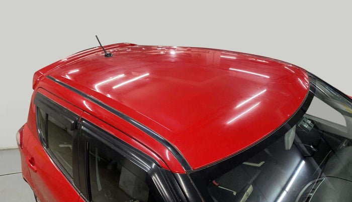 2015 Maruti Swift VXI, Petrol, Manual, 29,728 km, Roof - Slightly dented