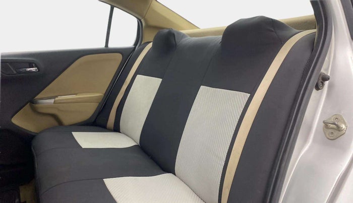 2015 Honda City 1.5L I-VTEC VX CVT, Petrol, Automatic, 91,716 km, Right Side Rear Door Cabin