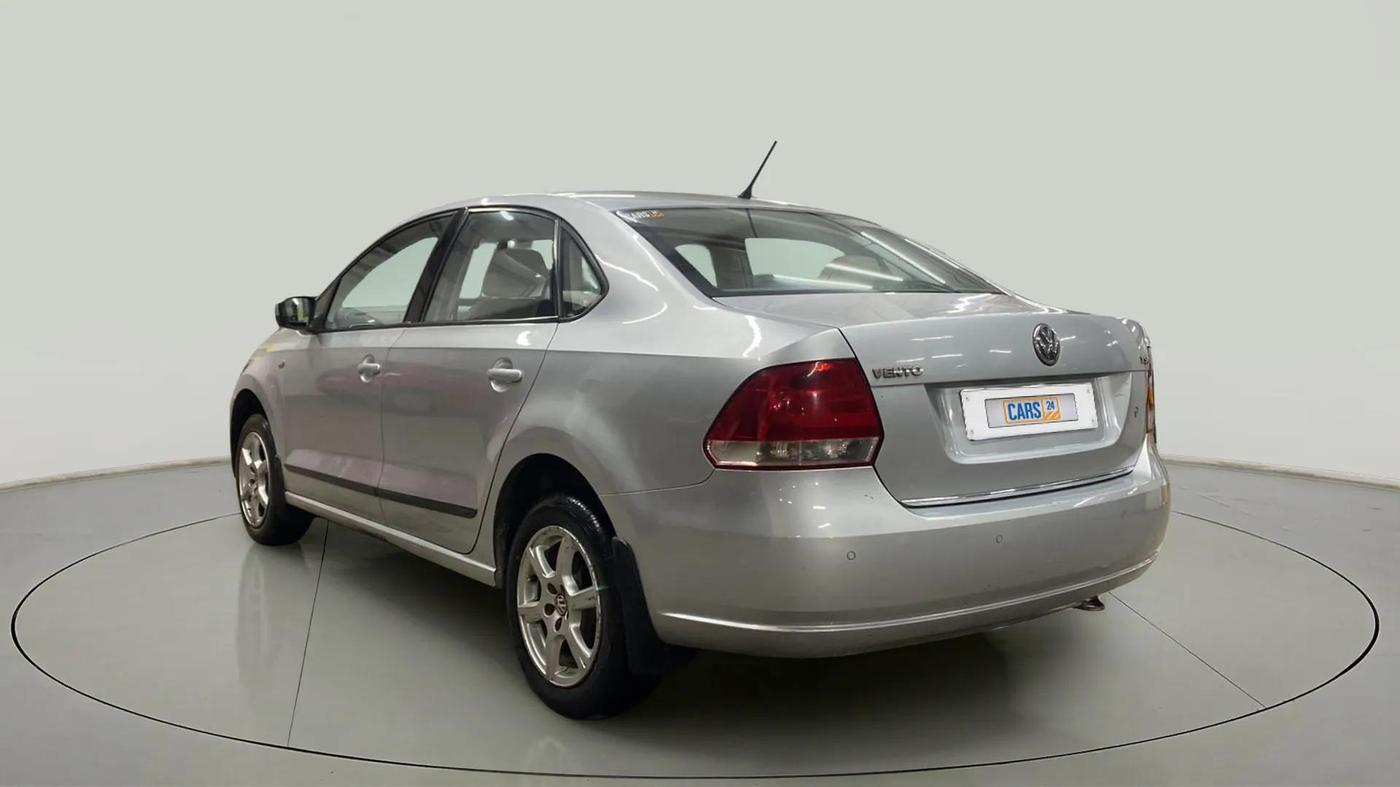 2014 Volkswagen Vento HIGHLINE PETROL AT, Petrol, Automatic, 69,053 km, Left Back Diagonal