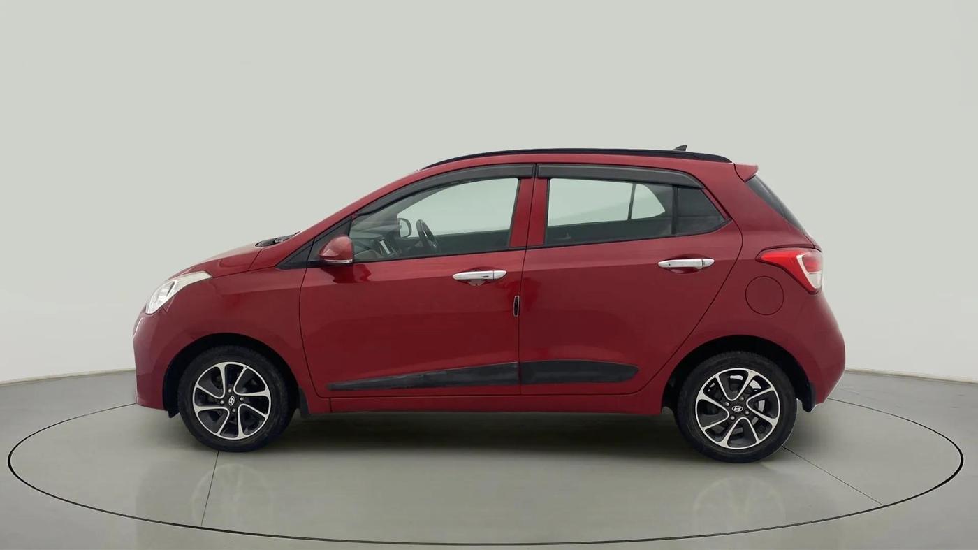 2017 Hyundai Grand i10 SPORTZ (O) AT 1.2 KAPPA VTVT, Petrol, Automatic, 52,217 km, Left Side