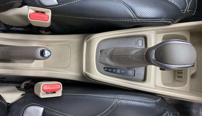 2020 Maruti Ertiga ZXI AT SHVS, Petrol, Automatic, 43,460 km, Gear Lever