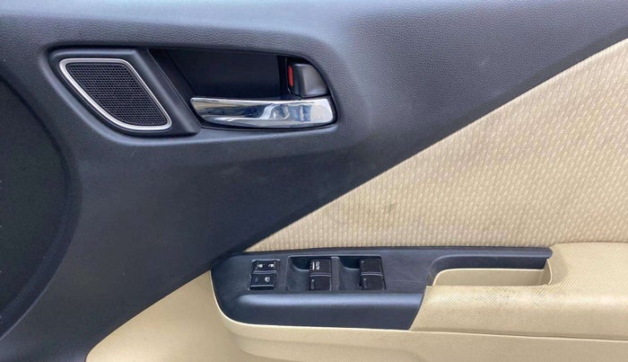 2017 Honda City 1.5L I-VTEC V MT, Petrol, Manual, 57,485 km, Driver Side Door Panels Control