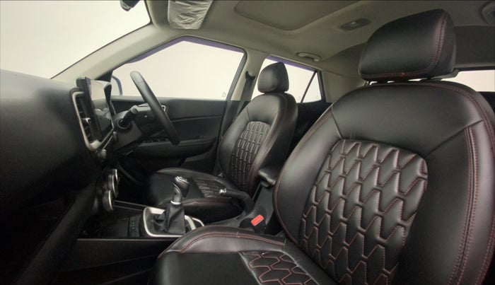 2021 Hyundai VENUE SX 1.0 (O) TURBO, Petrol, Manual, 59,365 km, Right Side Front Door Cabin