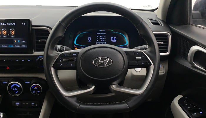 2022 Hyundai VENUE SX 1.2 PETROL, Petrol, Manual, 24,109 km, Steering Wheel Close Up