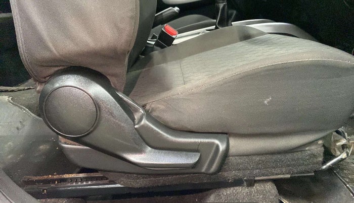 2018 Maruti Baleno DELTA PETROL 1.2, Petrol, Manual, 56,127 km, Driver Side Adjustment Panel